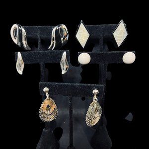 Lot Of 5 Silver Tone Pierced Earrings (5103)